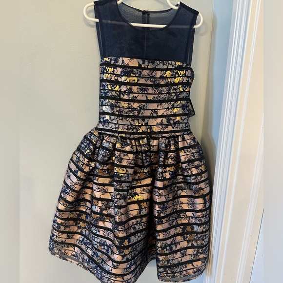Iris&Ivy Party Dress - Picture 1 of 3